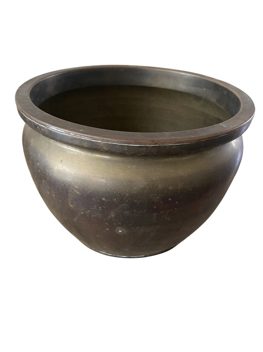Large Vintage Metal Pot/Planter With Great Patina