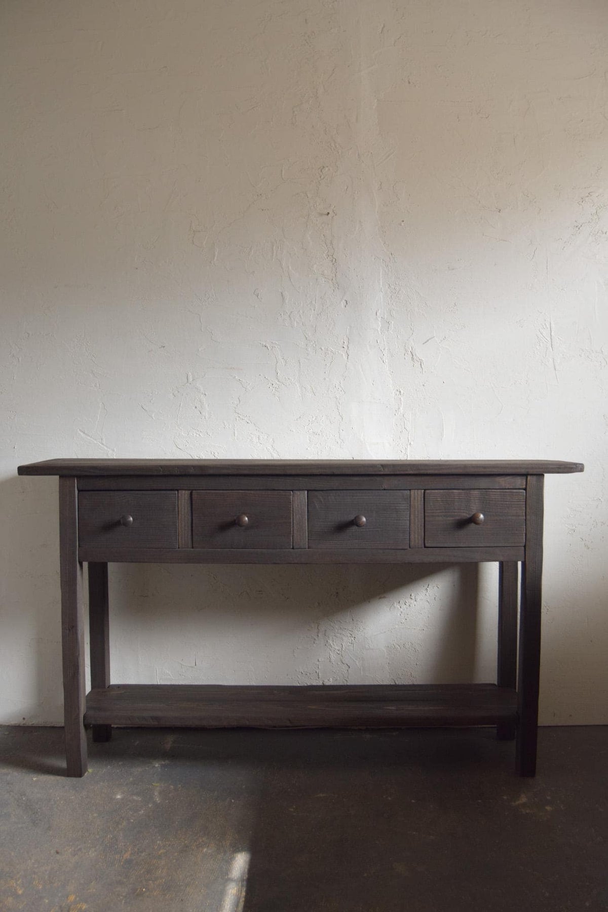 The Foundry Console front view